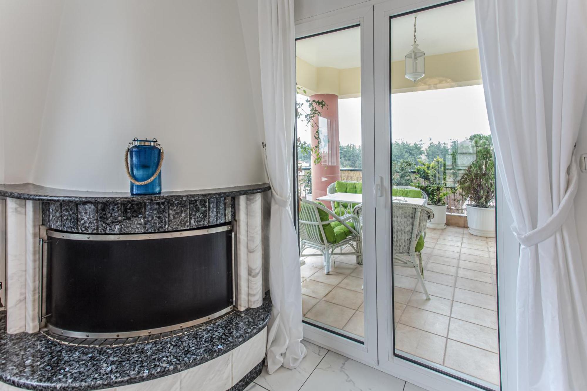 Celestial Garden-Thessaloniki'S Modern, Eclectic Penthouse With An Amazing View And Veranda Esterno foto